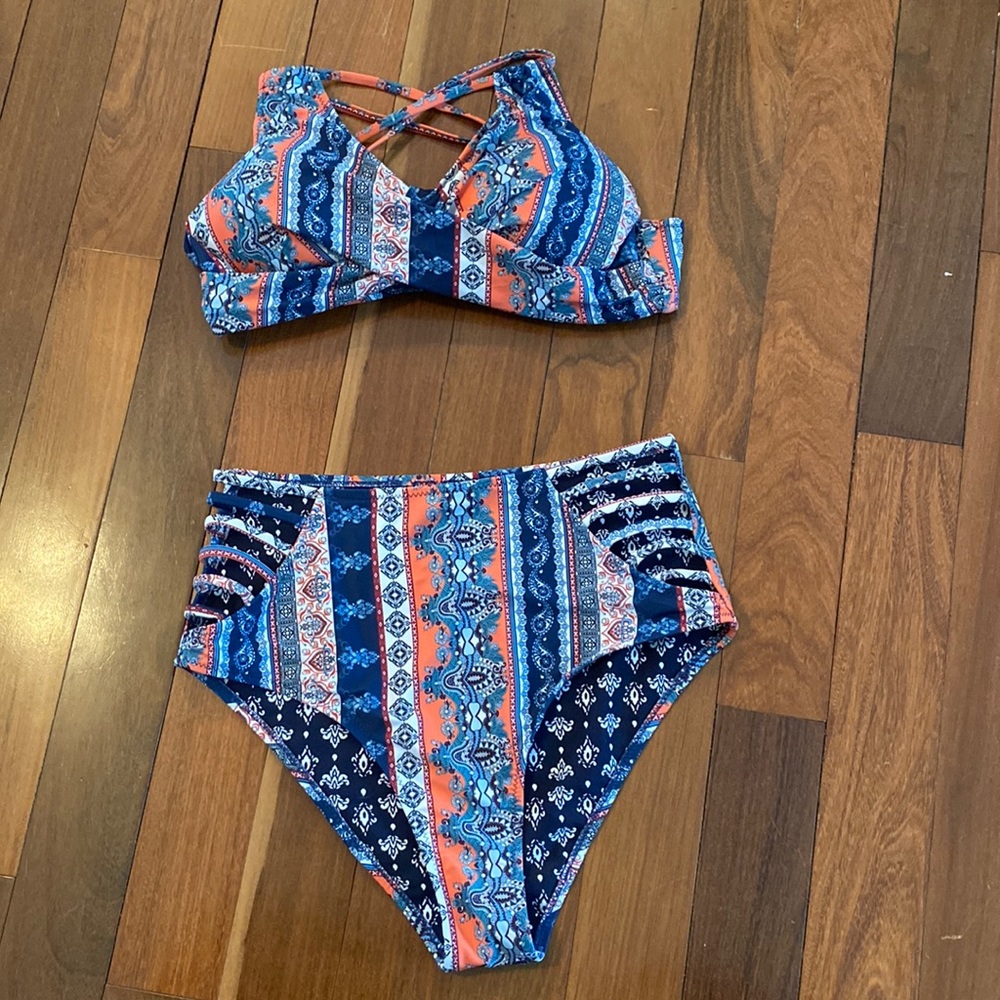 Cupshe swimsuit